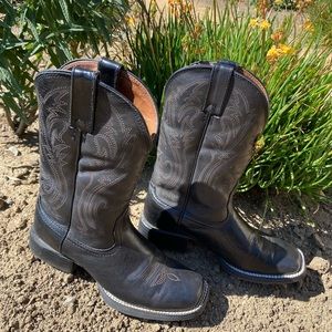 Nocona Boots